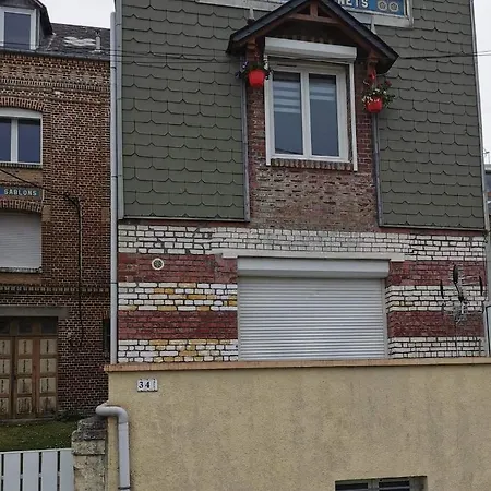 Vu Sur Apartment *